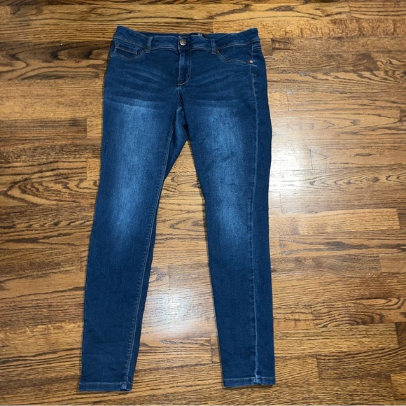 1822 Skinny Anke Jeans Womens Size 31 Blue Dark Wash Stretch Jegging - Picture 1 of 6